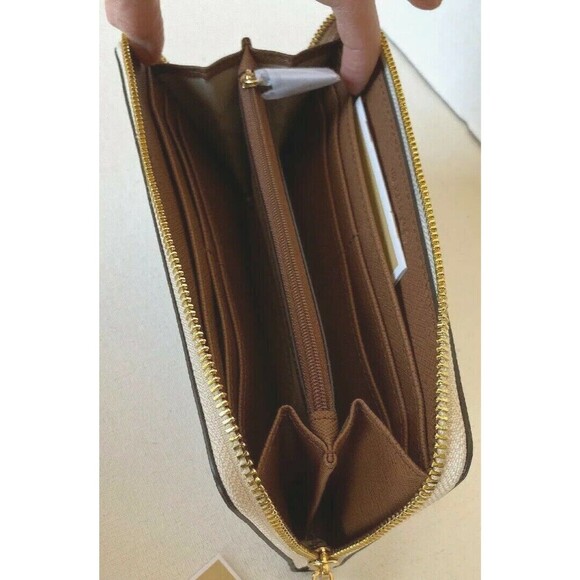 New Michael Kors Large zip around Continental wallet Logo Vanilla with Gift Box - Picture 4 of 6